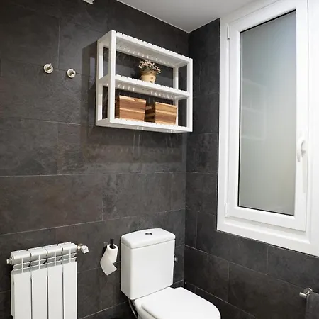 Centrico, Junto A Estacion De Bus/tren, Y Playas Apartment *